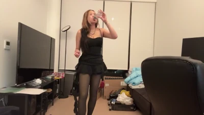 anniezheng.x - Do you like my stockings?