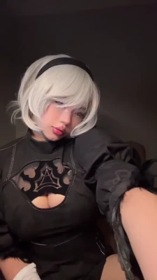 anniezheng.x - Lick my ass or my toes first?