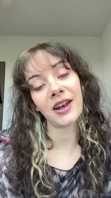 suck - Def not trying to get your attention 🙈 but if I was... would it be