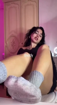 yasminlsawy - What are you waiting for? Get your 🍆 in my DMs ☺️😘