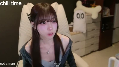 honey____q - You like this fat pussy? 😜