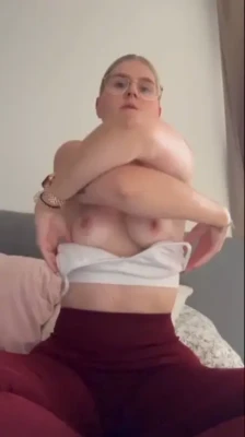 emiliaoklahomaschickenfilet - I love stroking my cock for you 💕