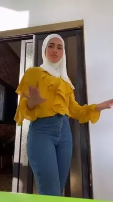 fatimealsadek - don't you love my pretty pussy?