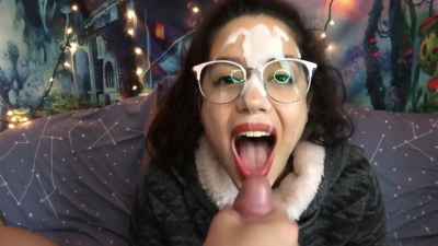 angelicasgrasss - Tip me for not wearing a bra baby…I’m jiggling these jugs for you