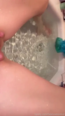 destinationkat - Imagine my tits bouncing up and down as I'm riding you 🤠😈