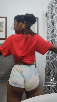 iriannaherrer22 - Cum bust a load on me😍💦👅