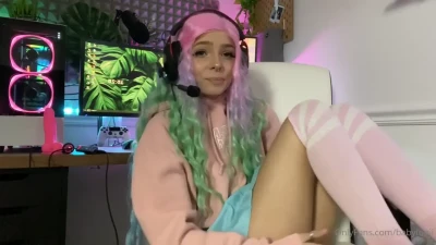 babyfooji - watch me ride a dildo and then fuck myself with it and squirt