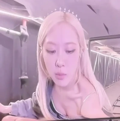 roses_are_rosie - Sweet blueberries on my tongue 🫐  I could share it with you 👅