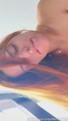 bellaruiva - Begging for some attention, who’s going to give it to me??