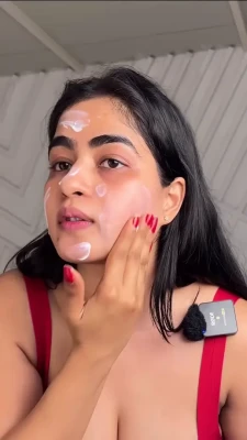 shilpafit - 🦶 Creamy feet, lovely red toes nails 😉😉