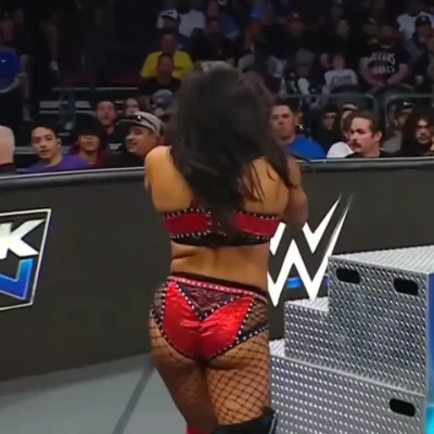 kianajames_wwe - Fill my holes please 🥺