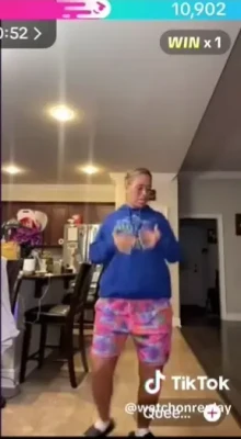 queenlock1989_ - show me a LIKE if you would fuck me hard 😈💞