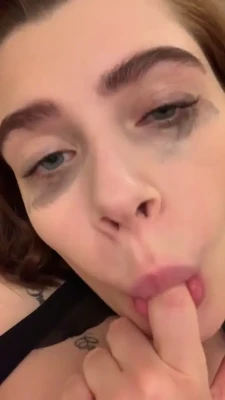 ytigren0k - Stream started at 04 27 2024 07 32 pm
