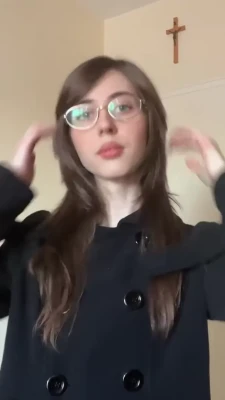 clovergirle - Give me your name. So I know what to scream tonight 🤪😘