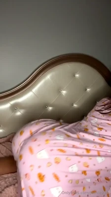 jonsie210 - Messy hair  hard cock