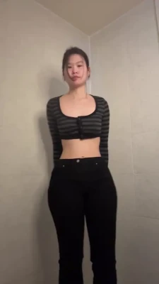 cooliopink - I’d rather you Rip these off me 😵‍💫