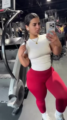 zaainahhh - Singlet at 300 lbs