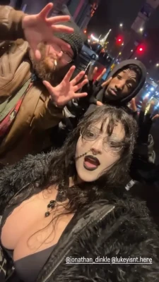ghoulishbats - sucking @realbigtre off ages ago