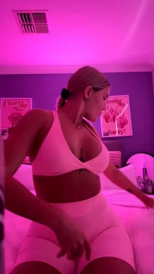 twerkariana - I wanna fuck in the bathroom in Puerto Rico