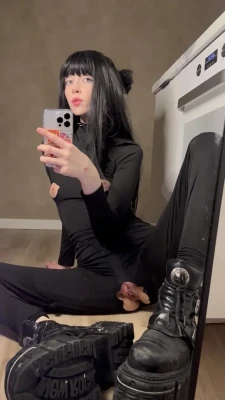 yoursmalldoll - Nylons feel so sexy against My pussy 😈