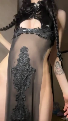 yoursmalldoll - There’s a 95% chance homeboy saw my titty when I took this risky