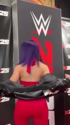 wwe_bayley - lil lingerie set for your viewing pleasure ? 👀