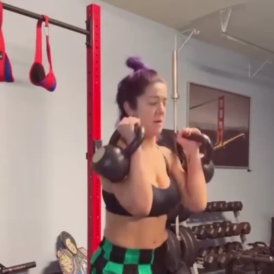 wwe_bayley - IMPORTANT: Accidentally marked all my messages as read for the