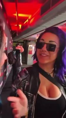 wwe_bayley - Big bath, little person