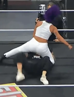 wwe_bayley - Horny AF 🐻💦
