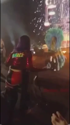 wwe_bayley - Frisky Friday. Enjoy your day!🌞☀️🌞☀️🌞