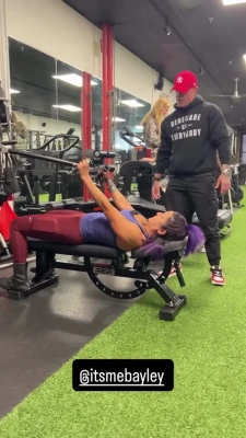 wwe_bayley - Deep throat my heels 🥵🖤