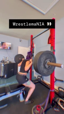 wwe_bayley - Wanna suck & fuck like this 👄