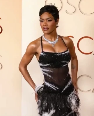 teyanataylor - Oily ass tease (: