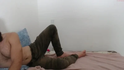 juliecbvip - 😋 le exita que lo bese mientras le chupan el pene 🥰