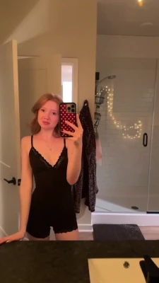 kelly - Sunday relaxing in the bath 🛁 after a busy day with the family