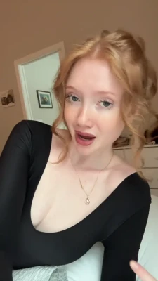 kelly - I can't sleep... midnight snack or fuck? 🥵