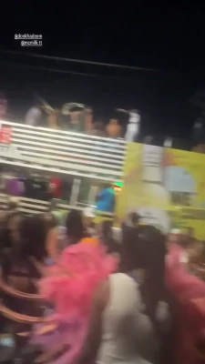 brianaans - Is this another fantastic POV or what? Warning: contains ass É um