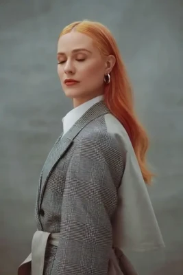 evan_rachel_wood - 😈😈😈😈😈 tanquita transparente va ????