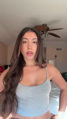 theisabellaferreira - About to have a chill livestream with my girlfriend @sommerxbrooke