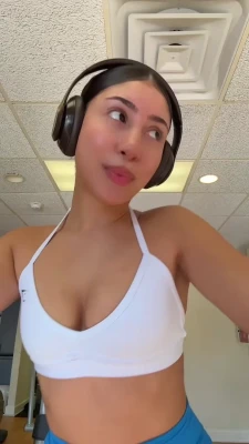 theisabellaferreira - Hi to all of you.   I live in America but I know that I have friends