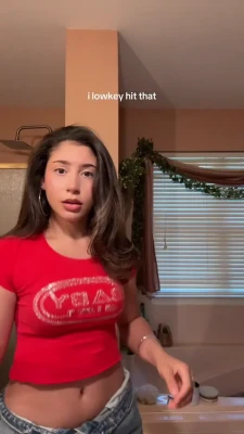 theisabellaferreira
