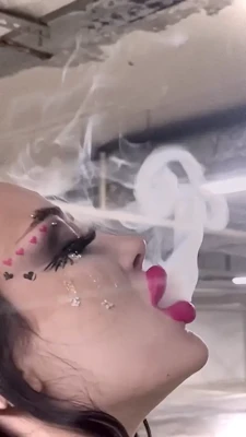 eva_u_tits - Just a quick video of me drinking my cum! Blutarski100 tipped BIG for