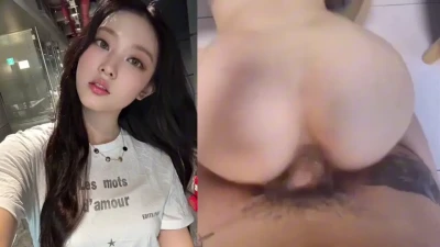 kpop_split_screen - Do you like what you see? 😏🍑😍