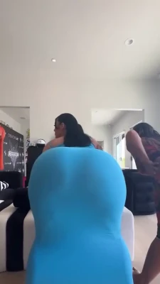 leesherwhy - my new vibrator ;)