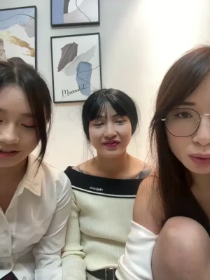 202509yoyo - I'm still a virgin if you fuck me in the ass instead okay?