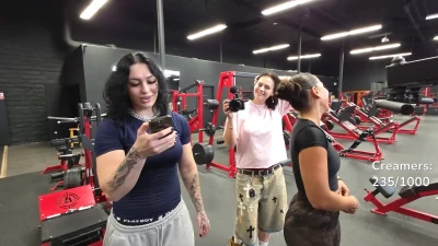 alexis_xol - Had to cum before the gym 🤤