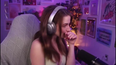 caitlinmariereacts - come here daddy