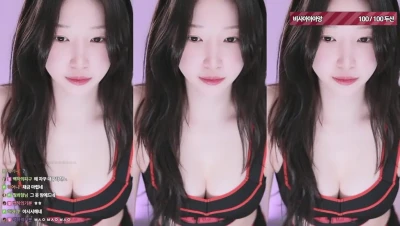 baekha_kk - 💋 è il mio boy a usare la cintura a mo di frusta ma devo dire che