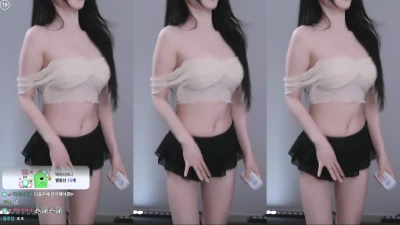baekha_kk - First look 👀 back of camera 📷 up skirt shots 😜