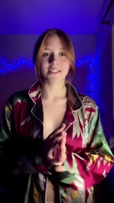 tango - https://onlyfans.com/289185294/realhoneybunny